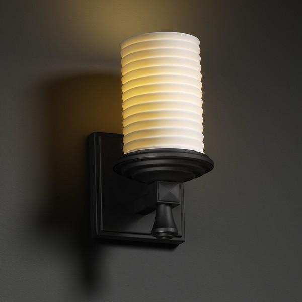 Deco 1-Light Wall Sconce