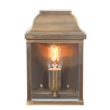 Lucas McKearn EL/VICTORIA BR - Victoria Brass Wall Lantern